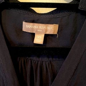 Banana Republic Navy Silk Shell Tank